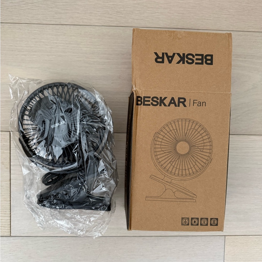 BESKAR Clip-on Fan Small Desk Fan - NWT